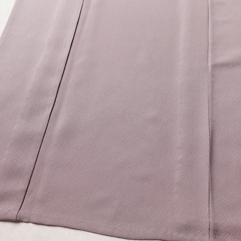 単衣 色無地 良品 落款入り 正絹 無地 単衣仕立て 身丈163.5cm 裄丈68cm リサイクル着物 着物 お茶会 フォーマル シンプル くすみパープル 紫・藤色_画像4