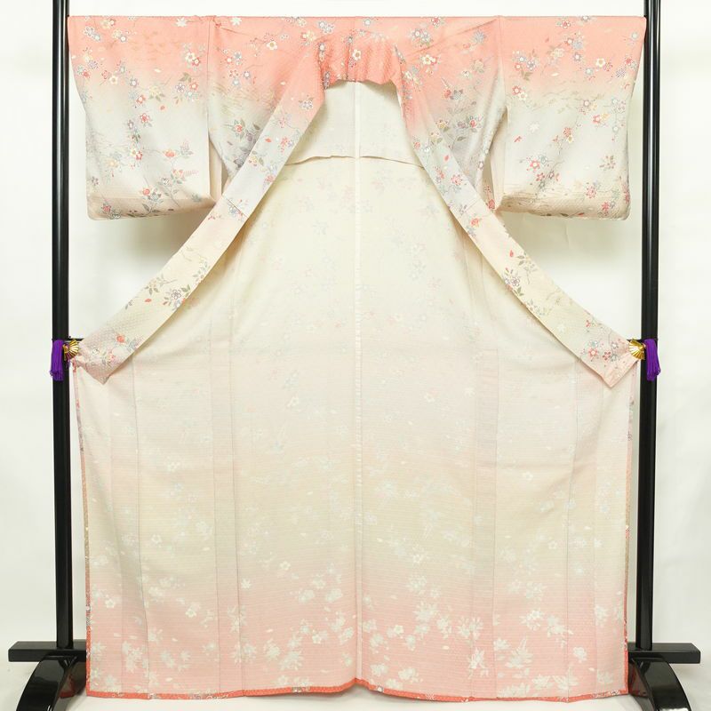 単衣 訪問着 良品 正絹 花柄 単衣仕立て 身丈168.5cm 裄丈68cm リサイクル着物 一部しつけ糸付き 着物 箔 ピンク_画像3