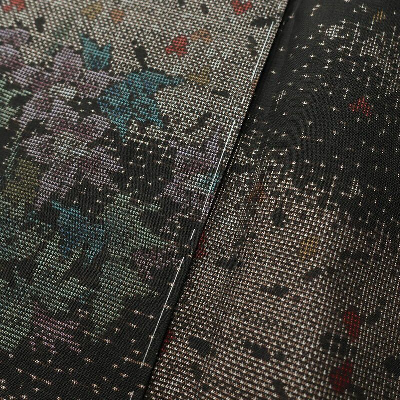 大島紬 良品 証紙なし しつけ糸付き 正絹 木の葉・植物柄 袷仕立て 身丈161cm 裄丈66cm リサイクル着物 着物 茶_画像10