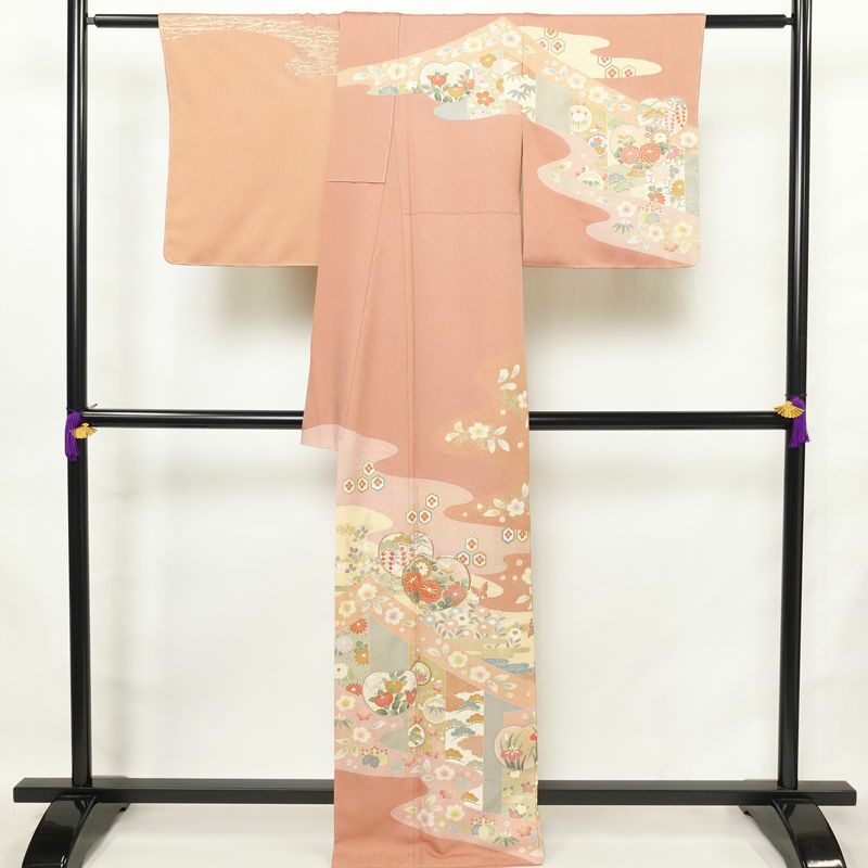 訪問着 良品 しつけ糸付き 金駒刺繍 正絹 古典柄 袷仕立て 身丈164cm 裄丈66cm リサイクル着物 着物 箔 入学式 結婚式 七五三 パーティー お宮参り フォーマル ピンク_画像2