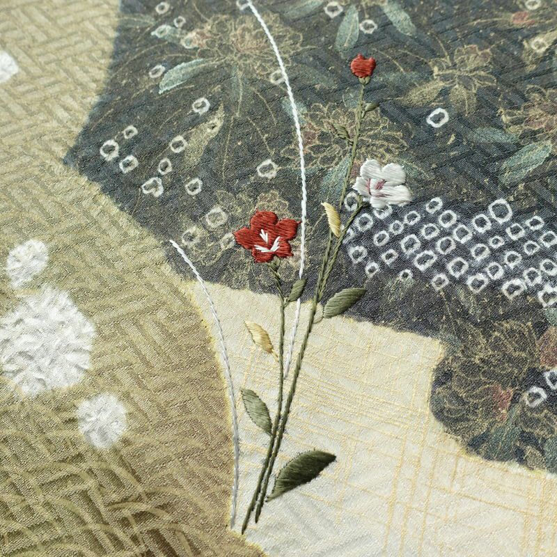 訪問着 良品 絞り 正絹 木の葉・植物柄 袷仕立て 身丈161cm 裄丈65cm リサイクル着物 着物 刺繍 金彩 入学式 卒業式 七五三 パーティー フォーマル ブルーグレー グレー_画像10