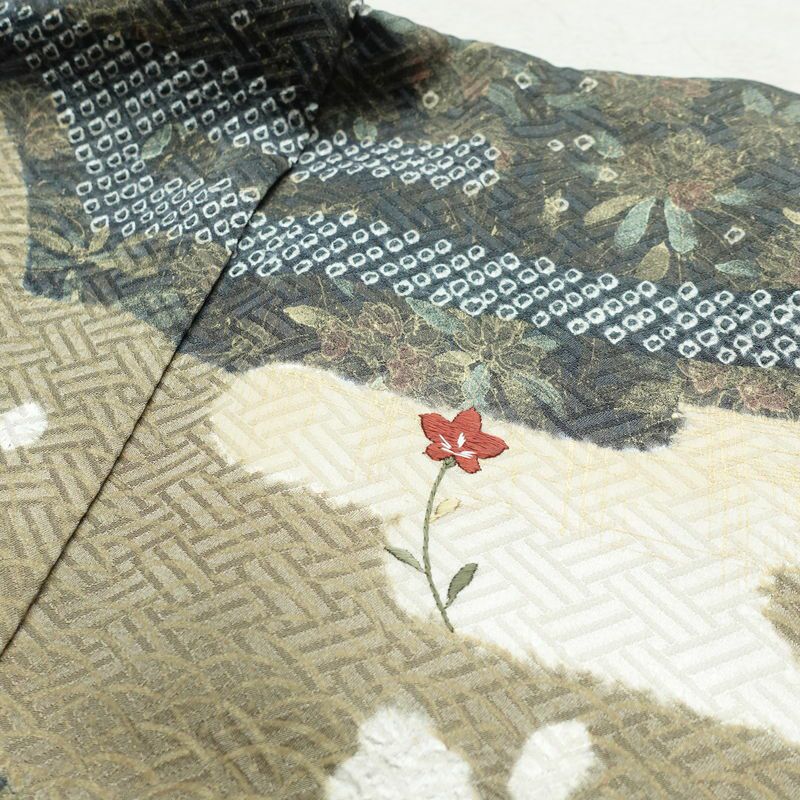 訪問着 良品 絞り 正絹 木の葉・植物柄 袷仕立て 身丈161cm 裄丈65cm リサイクル着物 着物 刺繍 金彩 入学式 卒業式 七五三 パーティー フォーマル ブルーグレー グレー_画像18