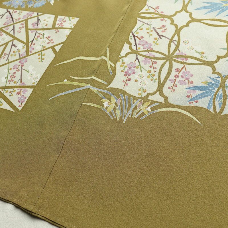 色留袖 良品 落款入り 縮緬 一つ紋付き 正絹 木の葉・植物柄 袷仕立て 身丈165.5cm 裄丈67.5cm リサイクル着物 着物 共八掛 結婚式 黄・黄土色_画像12
