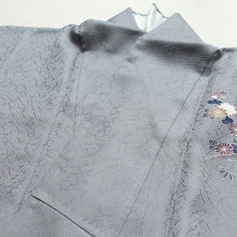 付け下げ 美品 しつけ糸付き 正絹 風景柄 袷仕立て 身丈159cm 裄丈65cm リサイクル着物 着物 入学式 卒業式 七五三 お宮参り くすみブルー フォーマル 青・紺_画像17