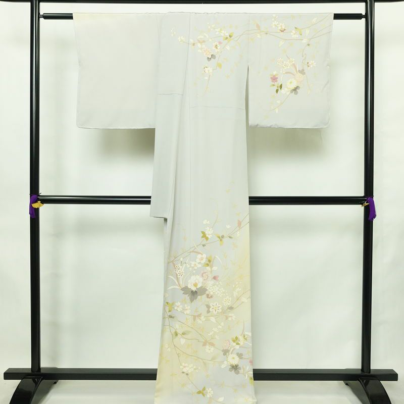 訪問着 良品 しつけ糸付き 縮緬 正絹 花柄 袷仕立て 身丈166cm 裄丈68cm リサイクル着物 着物 入学式 卒業式 七五三 お宮参り フォーマル 上品 青・紺_画像2