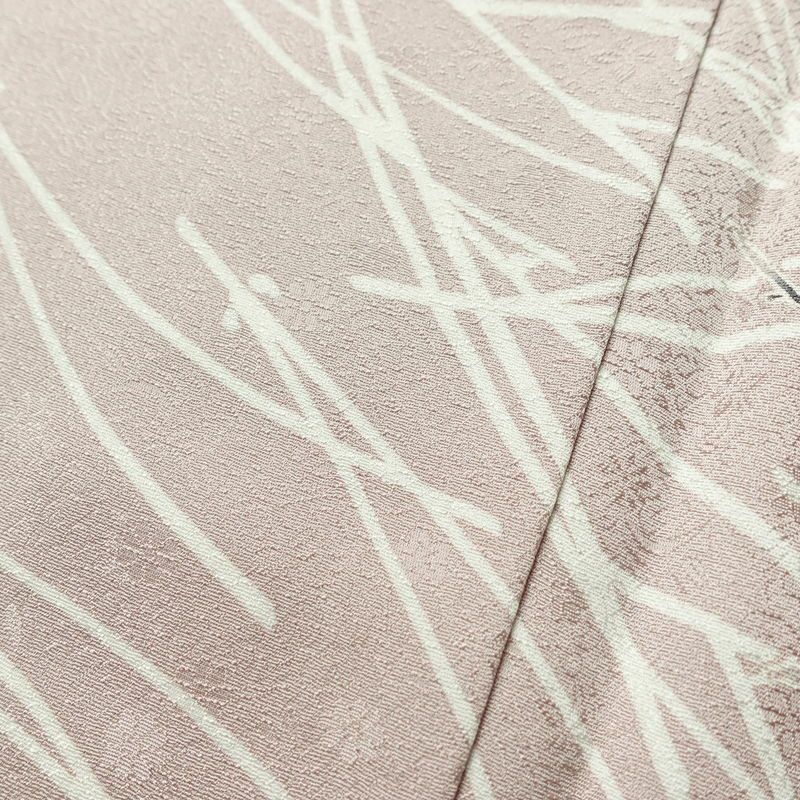 付け下げ 良品 一つ紋付き 正絹 木の葉・植物柄 袷仕立て 身丈161cm 裄丈67cm リサイクル着物 着物 箔 入学式 卒業式 七五三 お宮参り フォーマル 上品 松葉 松ぼっくり 紫・藤色_画像9