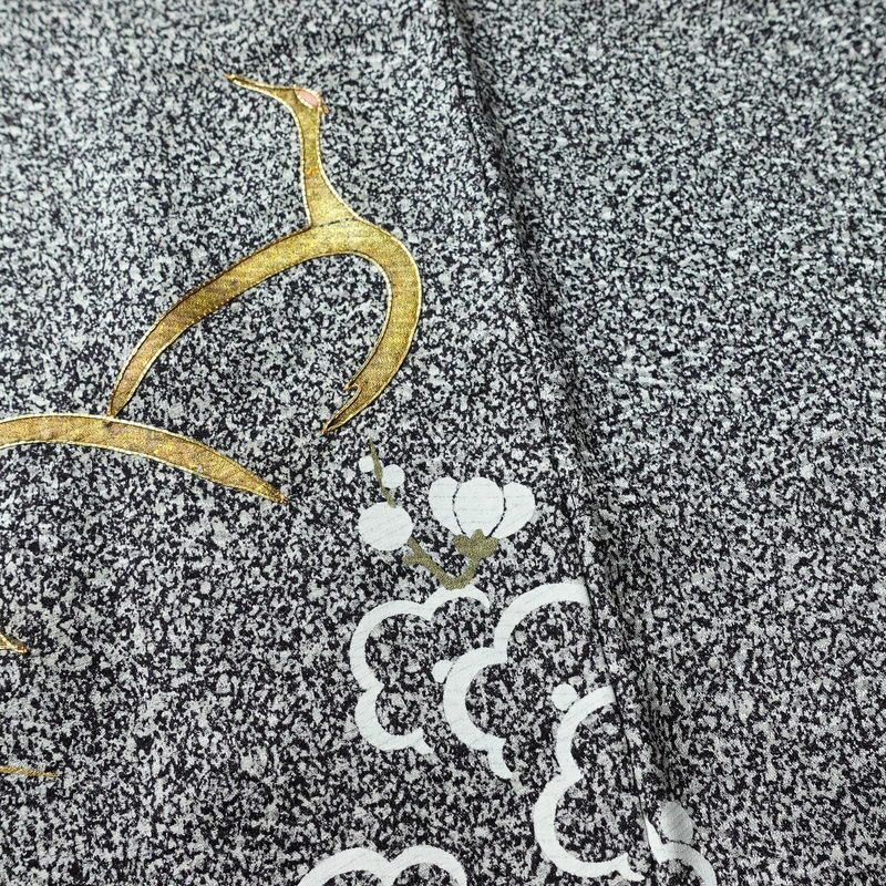 付け下げ 良品 しつけ糸付き 金駒刺繍 一つ紋付き 正絹 木の葉・植物柄 袷仕立て 身丈163.5cm 裄丈68.5cm リサイクル着物 着物 箔 共八掛 グレー_画像11