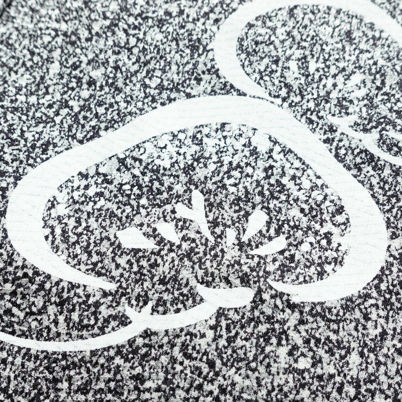 付け下げ 良品 しつけ糸付き 金駒刺繍 一つ紋付き 正絹 木の葉・植物柄 袷仕立て 身丈163.5cm 裄丈68.5cm リサイクル着物 着物 箔 共八掛 グレー_画像18