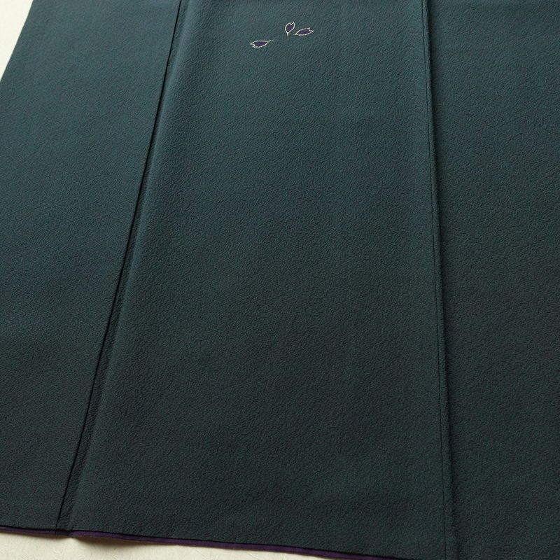 付け下げ 落款入り 辻村寿三郎 ジュサブロー 縮緬 正絹 花柄 袷仕立て 身丈159cm 裄丈63cm リサイクル着物 着物 卒業式 七五三 お宮参り フォーマル シンプル 緑・うぐいす色_画像4