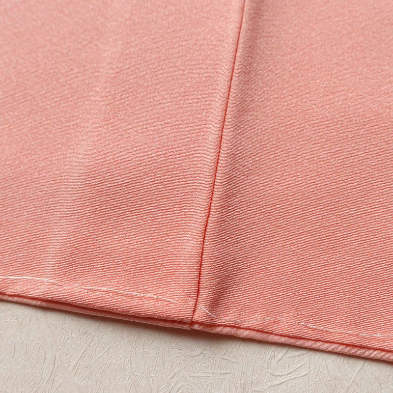 色無地 美品 しつけ糸付き 縮緬 一つ紋付き 正絹 無地 袷仕立て 身丈165.5cm 裄丈66.5cm リサイクル着物 着物 お茶会 フォーマル シンプル ピンク_画像11