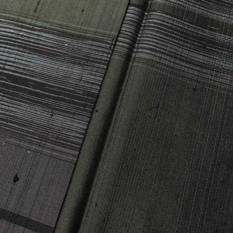 紬 付下 美品 しつけ糸付き 正絹 縞柄・線柄 袷仕立て 身丈159cm 裄丈66cm リサイクル着物 着物 シンプル おしゃれ 緑・うぐいす色_画像10