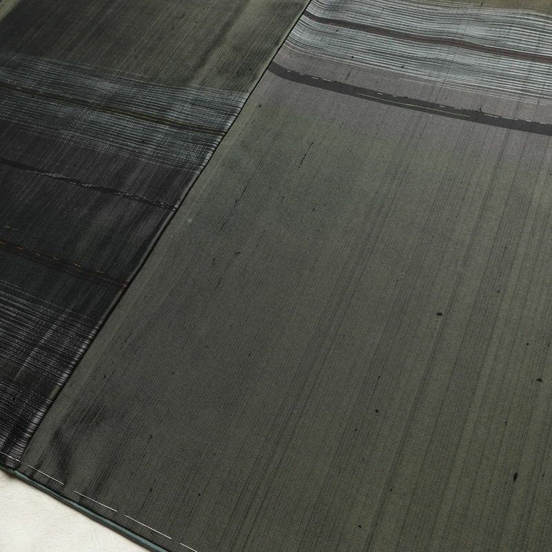 紬 付下 美品 しつけ糸付き 正絹 縞柄・線柄 袷仕立て 身丈159cm 裄丈66cm リサイクル着物 着物 シンプル おしゃれ 緑・うぐいす色_画像14