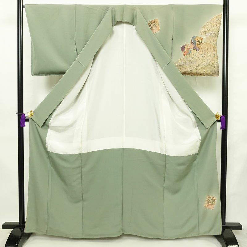 付け下げ 落款入り しつけ糸付き 一つ紋付き 正絹 人物・動物柄 袷仕立て 身丈163.5cm 裄丈66cm リサイクル着物 着物 箔 共八掛 フォーマル 緑・うぐいす色_画像3