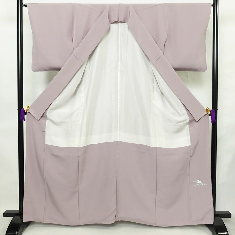 訪問着 美品 落款入り しつけ糸付き 正絹 風景柄 袷仕立て 身丈163.5cm 裄丈65cm リサイクル着物 着物 共八掛 入学式 卒業式 結婚式 七五三 お宮参り フォーマル 千鳥 紫・藤色_画像3