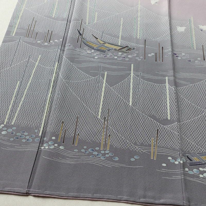 訪問着 美品 落款入り しつけ糸付き 正絹 風景柄 袷仕立て 身丈163.5cm 裄丈65cm リサイクル着物 着物 共八掛 入学式 卒業式 結婚式 七五三 お宮参り フォーマル 千鳥 紫・藤色_画像4