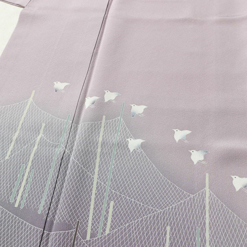 訪問着 美品 落款入り しつけ糸付き 正絹 風景柄 袷仕立て 身丈163.5cm 裄丈65cm リサイクル着物 着物 共八掛 入学式 卒業式 結婚式 七五三 お宮参り フォーマル 千鳥 紫・藤色_画像5