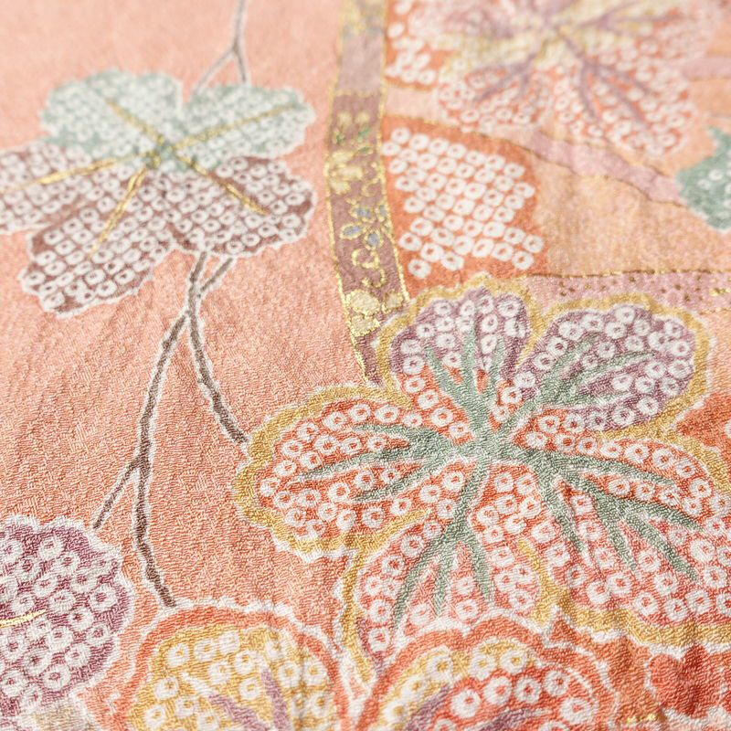 訪問着 美品 しつけ糸付き 絞り 正絹 花柄 袷仕立て 身丈167.5cm 裄丈65cm リサイクル着物 着物 刺繍 金彩 入学式 結婚式 パーティー フォーマル 絞り加工 華やか ピンク_画像8