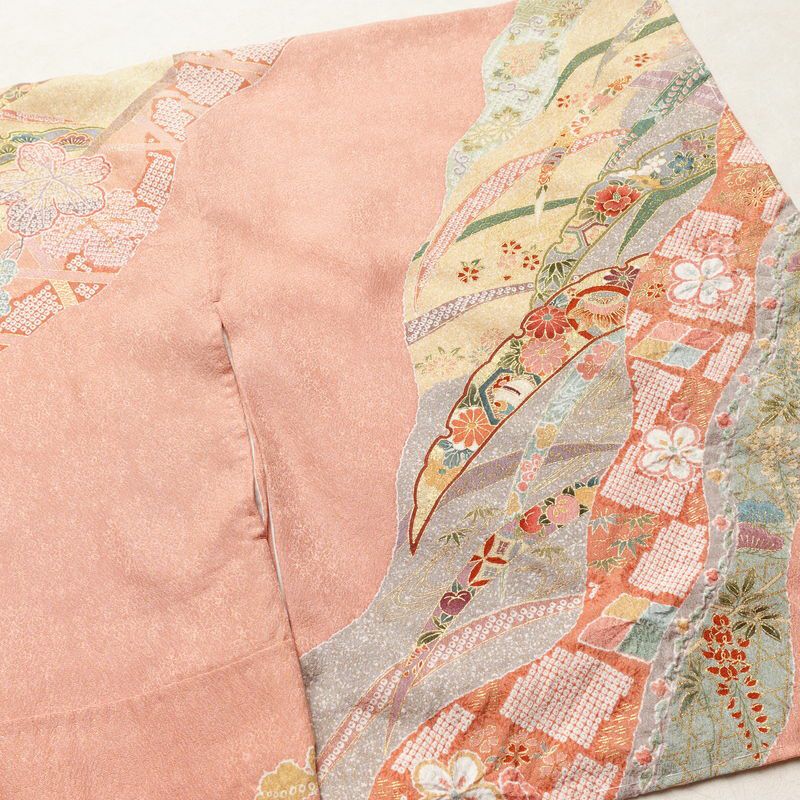 訪問着 美品 しつけ糸付き 絞り 正絹 花柄 袷仕立て 身丈167.5cm 裄丈65cm リサイクル着物 着物 刺繍 金彩 入学式 結婚式 パーティー フォーマル 絞り加工 華やか ピンク_画像16