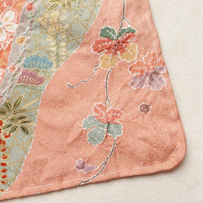 訪問着 美品 しつけ糸付き 絞り 正絹 花柄 袷仕立て 身丈167.5cm 裄丈65cm リサイクル着物 着物 刺繍 金彩 入学式 結婚式 パーティー フォーマル 絞り加工 華やか ピンク_画像18