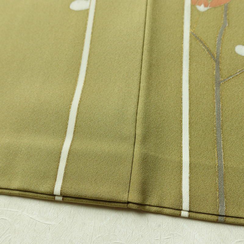 訪問着 良品 金駒刺繍 一つ紋付き 正絹 花柄 袷仕立て 身丈160.5cm 裄丈65cm リサイクル着物 着物 箔 金彩 入学式 卒業式 七五三 パーティー お宮参り フォーマル 黄・黄土色_画像12