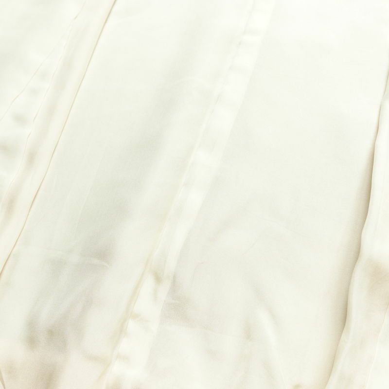 訪問着 良品 しつけ糸付き 金駒刺繍 一つ紋付き 正絹 花柄 袷仕立て 身丈152cm 裄丈63.5cm リサイクル着物 着物 箔 入学式 卒業式 結婚式 七五三 パーティー お宮参り フォーマル 紅葉 ピンクベージュ 菊 ベージュ_画像20