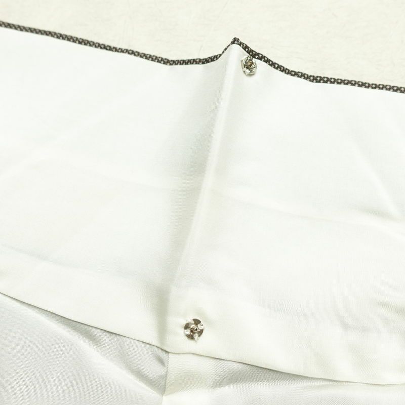 大島紬 美品 しつけ糸付き 正絹 花柄 袷仕立て 身丈159cm 裄丈63.5cm リサイクル着物 着物 未使用品 茶_画像18