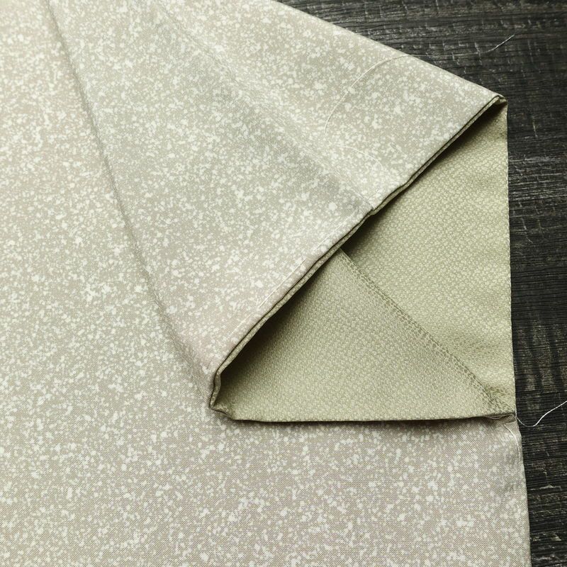 訪問着 美品 しつけ糸付き 正絹 木の葉・植物柄 袷仕立て 身丈157.5cm 裄丈68cm リサイクル着物 着物 刺繍 箔 未使用品 入学式 卒業式 七五三 お宮参り フォーマル 上品 グレージュ ベージュ_画像16