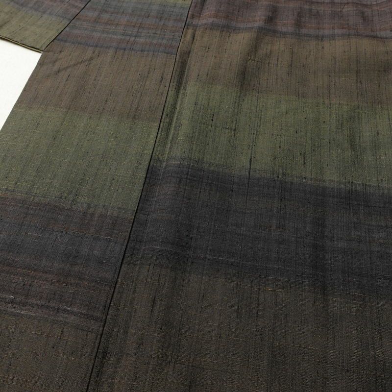 紬 正絹 縞柄・線柄 袷仕立て 身丈152.5cm 裄丈62cm リサイクル着物 着物 モダン 緑・うぐいす色_画像5