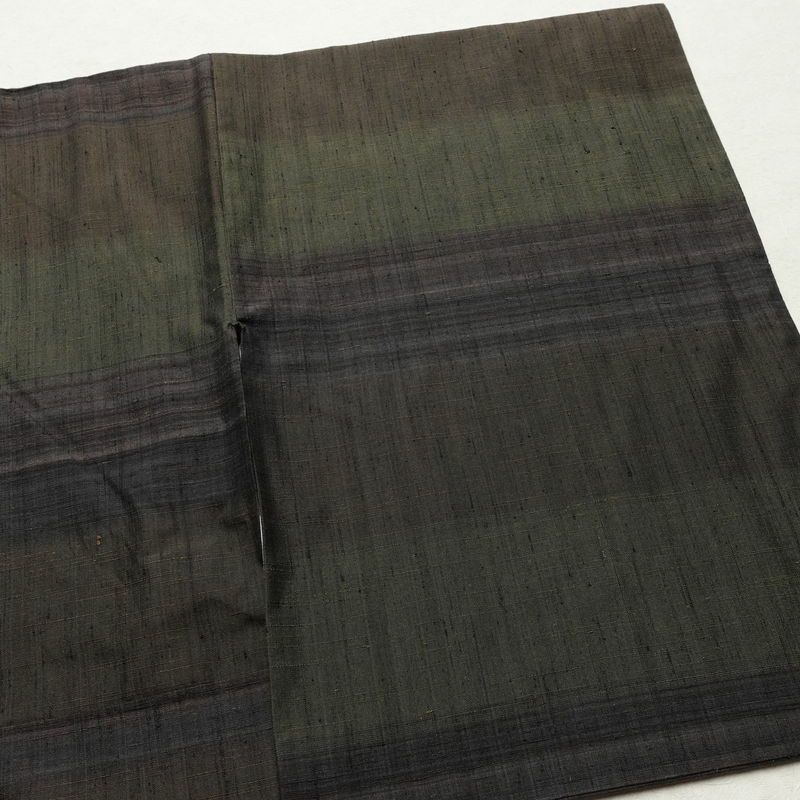 紬 正絹 縞柄・線柄 袷仕立て 身丈152.5cm 裄丈62cm リサイクル着物 着物 モダン 緑・うぐいす色_画像13