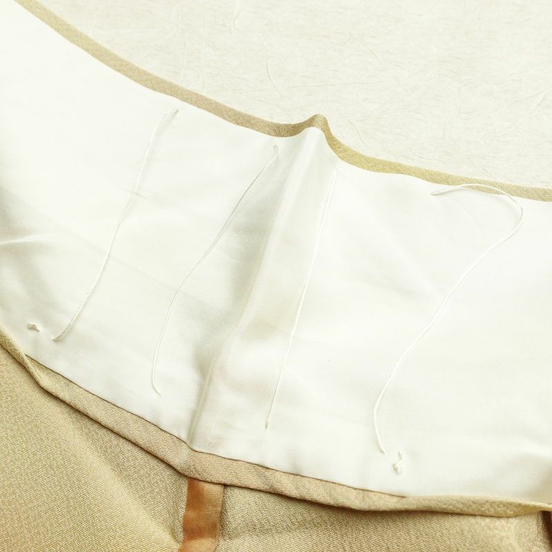 単衣 付下 一つ紋付き 正絹 木の葉・植物柄 単衣仕立て 身丈159cm 裄丈64cm リサイクル着物 着物 ぼかし シンプル ベージュ_画像21