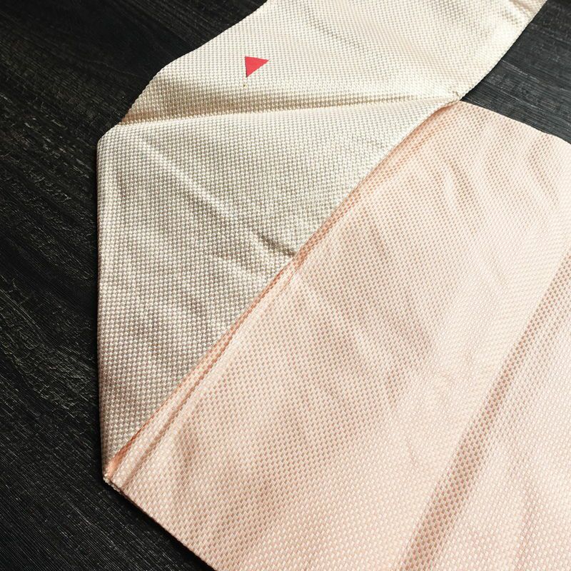 名古屋帯 太鼓柄 銀駒刺繍 正絹 花柄 名古屋仕立て 銀糸 刺繍 ピンク_画像17