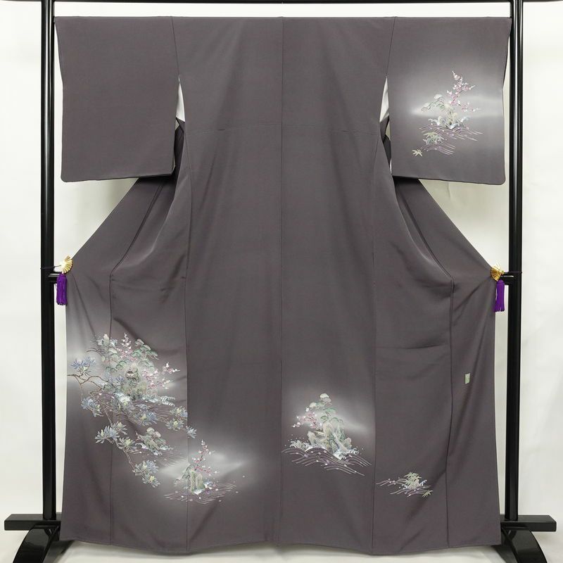 訪問着 岡本幸治 加賀友禅 良品 落款入り 縮緬 正絹 風景柄 袷仕立て 身丈164.5cm 裄丈67cm リサイクル着物 着物 共八掛 入学式 卒業式 七五三 お宮参り フォーマル 紫・藤色_画像1