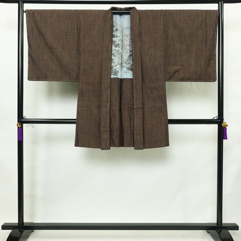 男性用 紬アンサンブル セット 着物 羽織 良品 しつけ糸付き アンサンブル 正絹 無地 袷仕立て 身丈148cm 裄丈71cm リサイクル着物 着物 金彩 茶_画像4