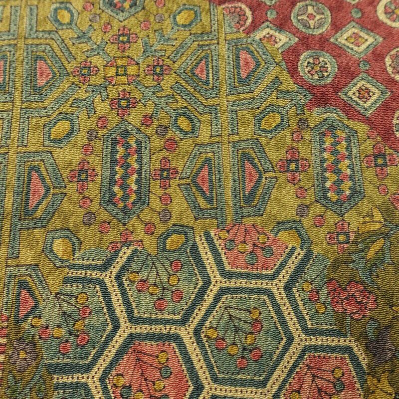 小紋 縮緬 正絹 幾何学柄・抽象柄 袷仕立て 身丈159cm 裄丈64cm リサイクル着物 着物 多色使い_画像7