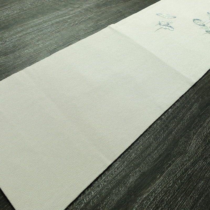 名古屋帯 太鼓柄 縮緬 正絹 木の葉・植物柄 名古屋仕立て なごや帯 リサイクル帯 帯 刺繍 銀糸 シンプル 上品 グレー_画像9