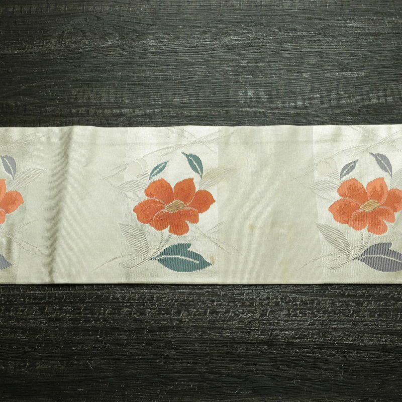 名古屋帯 双美洋花文 六通柄 正絹 花柄 名古屋仕立て なごや帯 リサイクル帯 帯 箔 金・銀_画像11