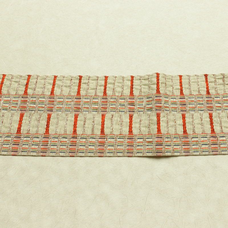 名古屋帯 全通柄 良品 正絹 幾何学柄・抽象柄 名古屋仕立て なごや帯 リサイクル帯 帯 おしゃれ 紬地 ベージュ_画像13