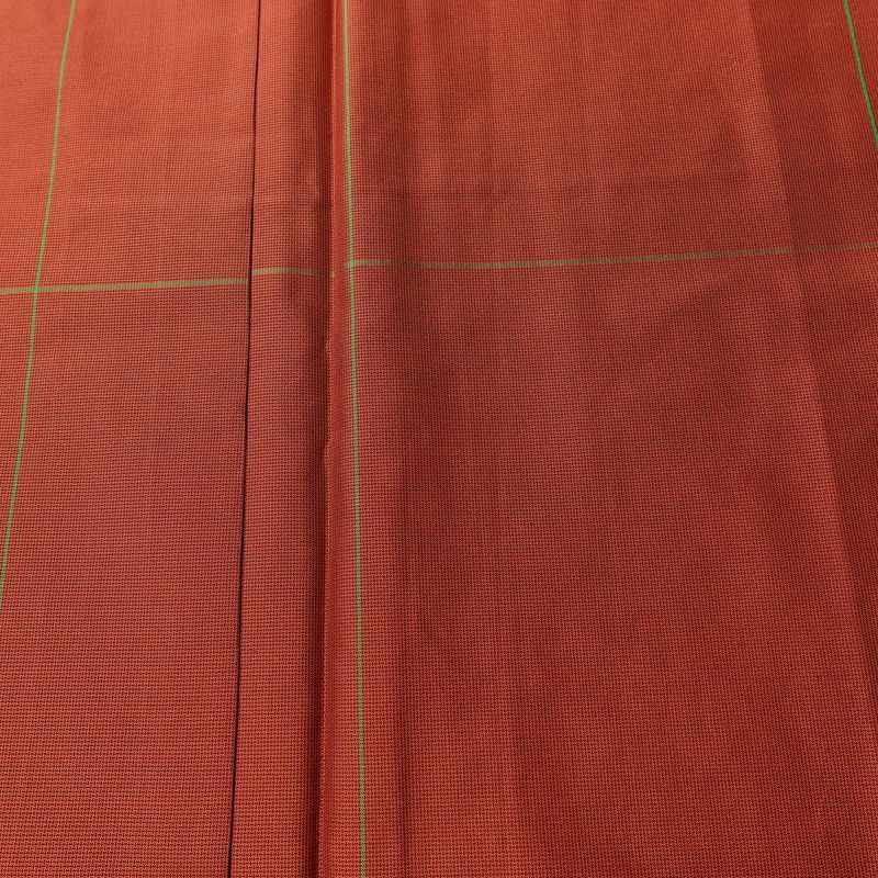 紬 しつけ糸付き 正絹 チェック・格子柄 袷仕立て 身丈162cm 裄丈63.5cm リサイクル着物 着物 モダン シンプル 赤・朱_画像6