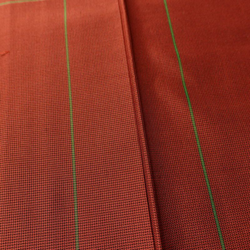 紬 しつけ糸付き 正絹 チェック・格子柄 袷仕立て 身丈162cm 裄丈63.5cm リサイクル着物 着物 モダン シンプル 赤・朱_画像10