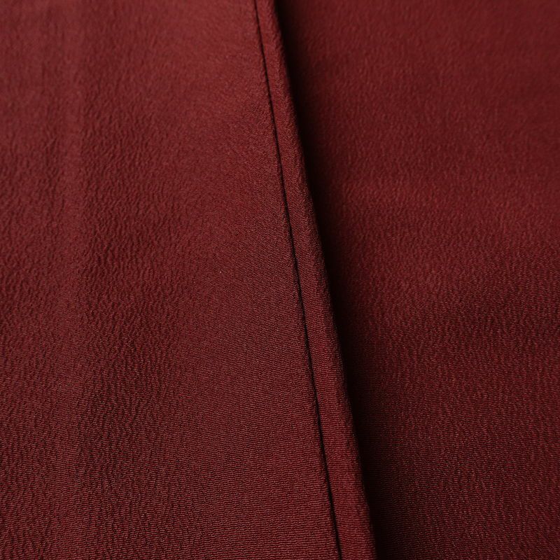 色無地 しつけ糸付き ポリエステル 無地 袷仕立て 身丈163.5cm 裄丈65cm リサイクル着物 着物 小豆・エンジ_画像11