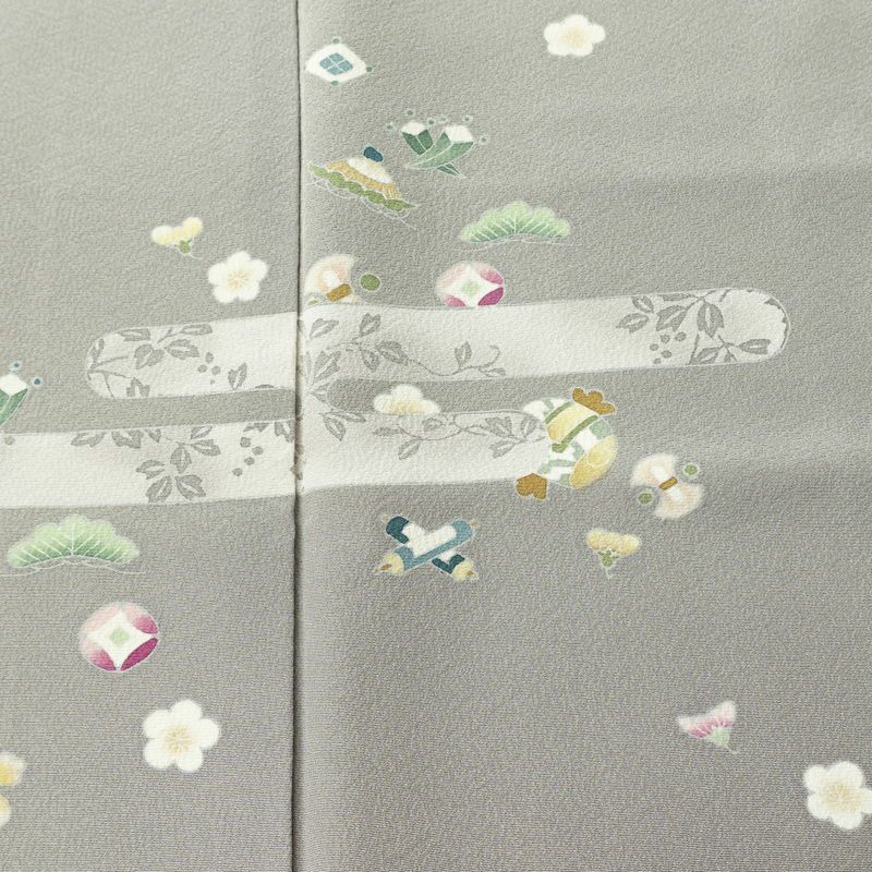 訪問着 縮緬 正絹 古典柄 袷仕立て 身丈154.5cm 裄丈63.5cm リサイクル着物 着物 上品 グレー_画像6