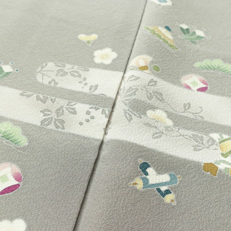 訪問着 縮緬 正絹 古典柄 袷仕立て 身丈154.5cm 裄丈63.5cm リサイクル着物 着物 上品 グレー_画像7