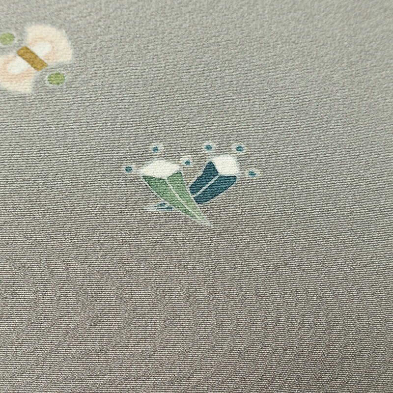 訪問着 縮緬 正絹 古典柄 袷仕立て 身丈154.5cm 裄丈63.5cm リサイクル着物 着物 上品 グレー_画像11