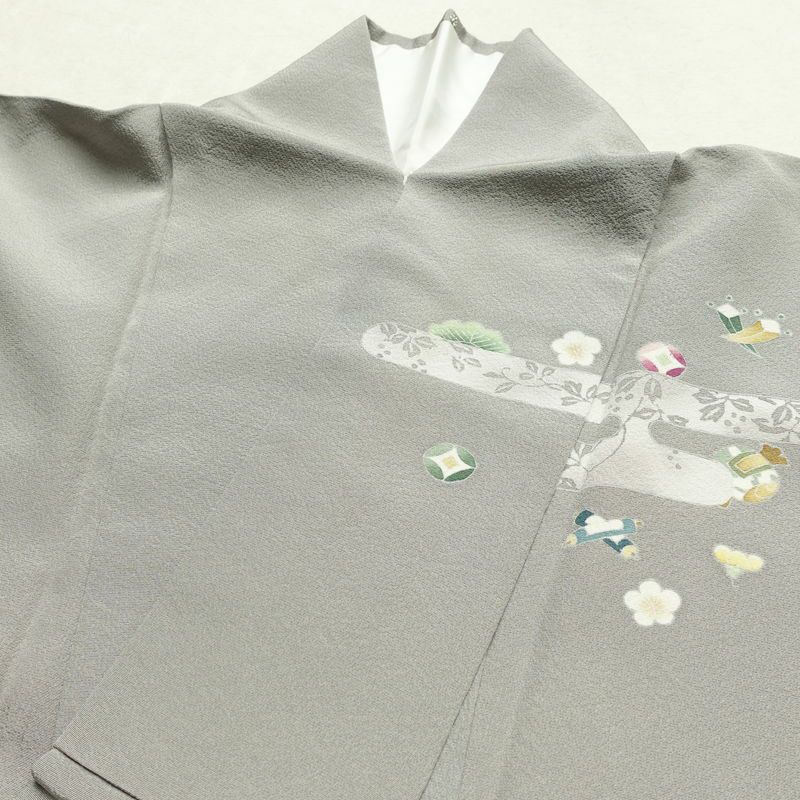 訪問着 縮緬 正絹 古典柄 袷仕立て 身丈154.5cm 裄丈63.5cm リサイクル着物 着物 上品 グレー_画像17