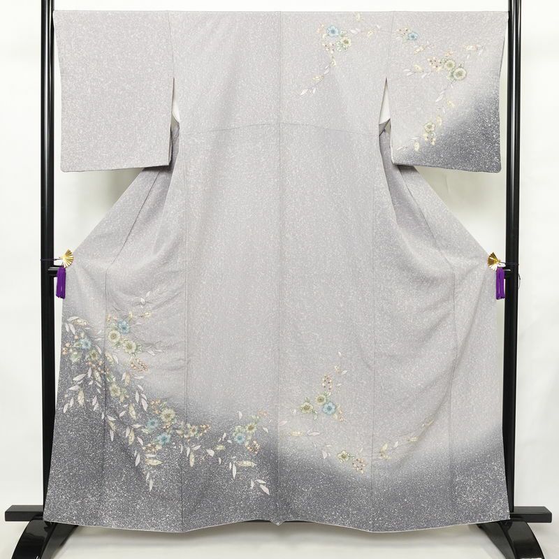 訪問着 縮緬 辻が花 正絹 花柄 袷仕立て 身丈159.5cm 裄丈67.5cm リサイクル着物 着物 入学式 卒業式 七五三 お宮参り フォーマル 紫・藤色_画像1