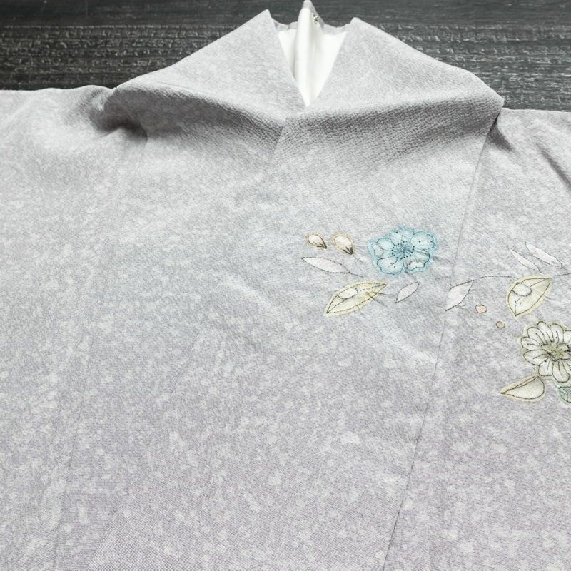 訪問着 縮緬 辻が花 正絹 花柄 袷仕立て 身丈159.5cm 裄丈67.5cm リサイクル着物 着物 入学式 卒業式 七五三 お宮参り フォーマル 紫・藤色_画像17