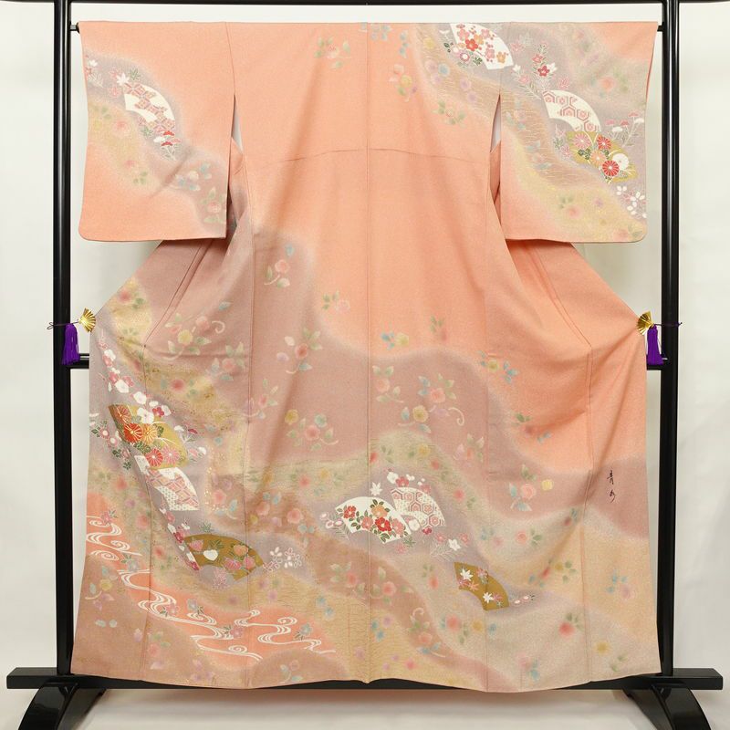 訪問着 美品 落款入り 金駒刺繍 正絹 古典柄 袷仕立て 身丈158.5cm 裄丈65.5cm リサイクル着物 着物 箔 金彩 扇面 ピンク_画像1