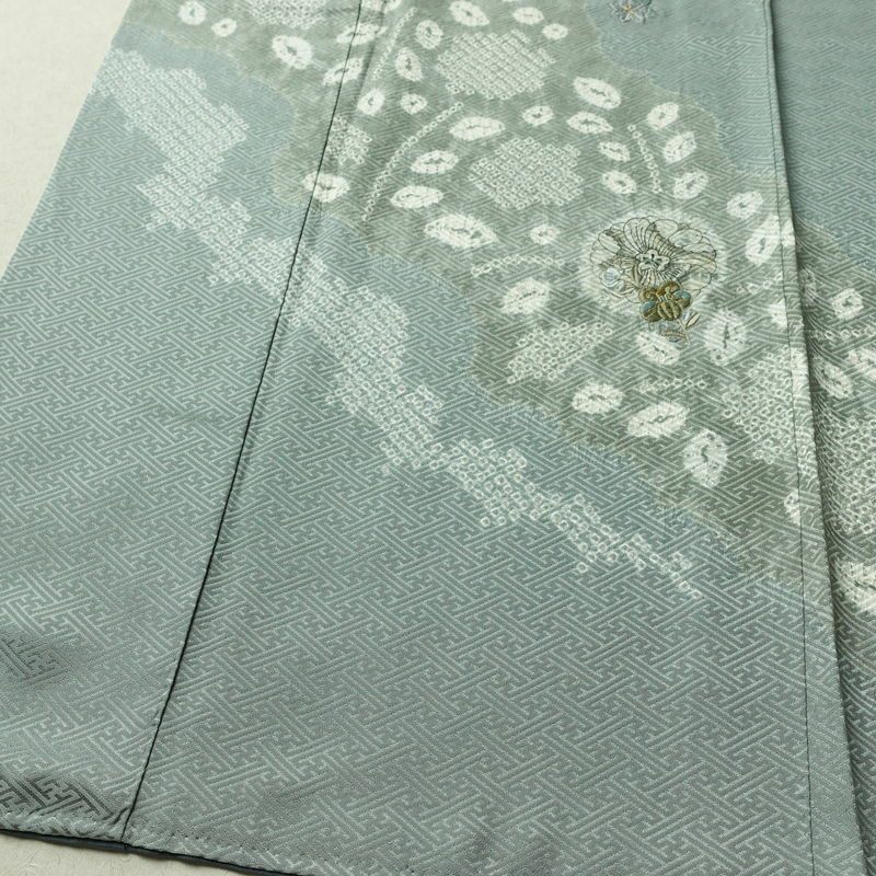 付け下げ 良品 綸子 しつけ糸付き 絞り 正絹 花柄 袷仕立て 身丈155.5cm 裄丈65cm リサイクル着物 着物 刺繍 入学式 卒業式 七五三 お宮参り フォーマル 上品 青・紺_画像4