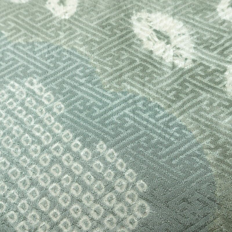 付け下げ 良品 綸子 しつけ糸付き 絞り 正絹 花柄 袷仕立て 身丈155.5cm 裄丈65cm リサイクル着物 着物 刺繍 入学式 卒業式 七五三 お宮参り フォーマル 上品 青・紺_画像10