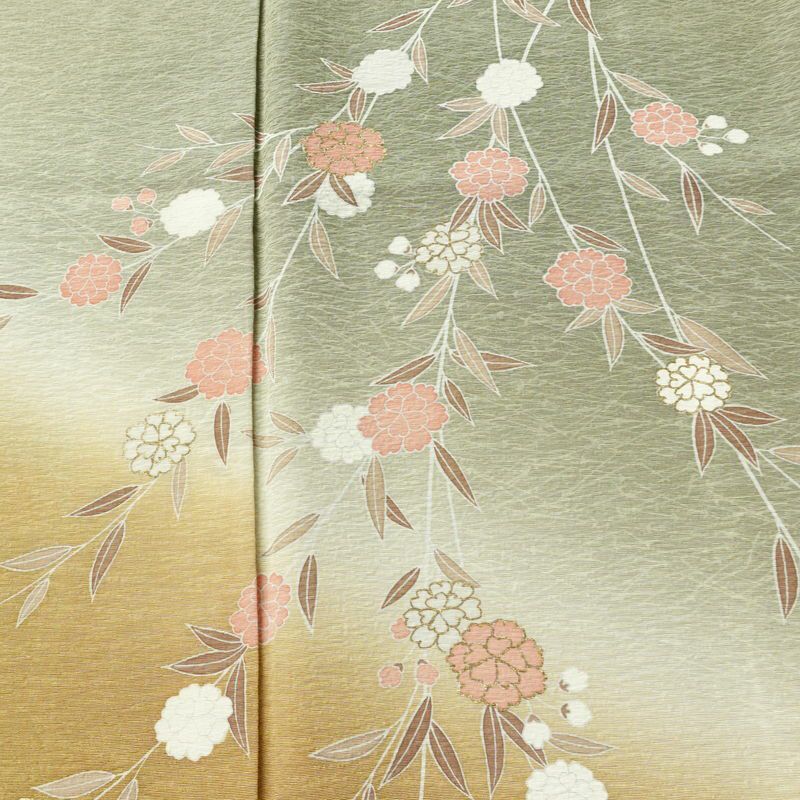 訪問着 縮緬 正絹 木の葉・植物柄 袷仕立て 身丈150.5cm 裄丈62cm リサイクル着物 着物 金彩 入学式 卒業式 七五三 お宮参り フォーマル 緑・うぐいす色_画像6